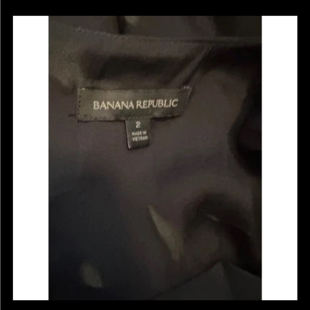 Banana Republic black satin pleated maxi dress with slit size 2 - Picture 9 of 11